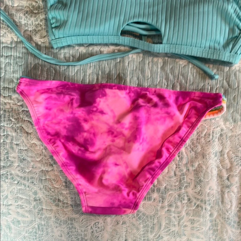 Pink and Teal Bikini Set - Picture 3 of 5